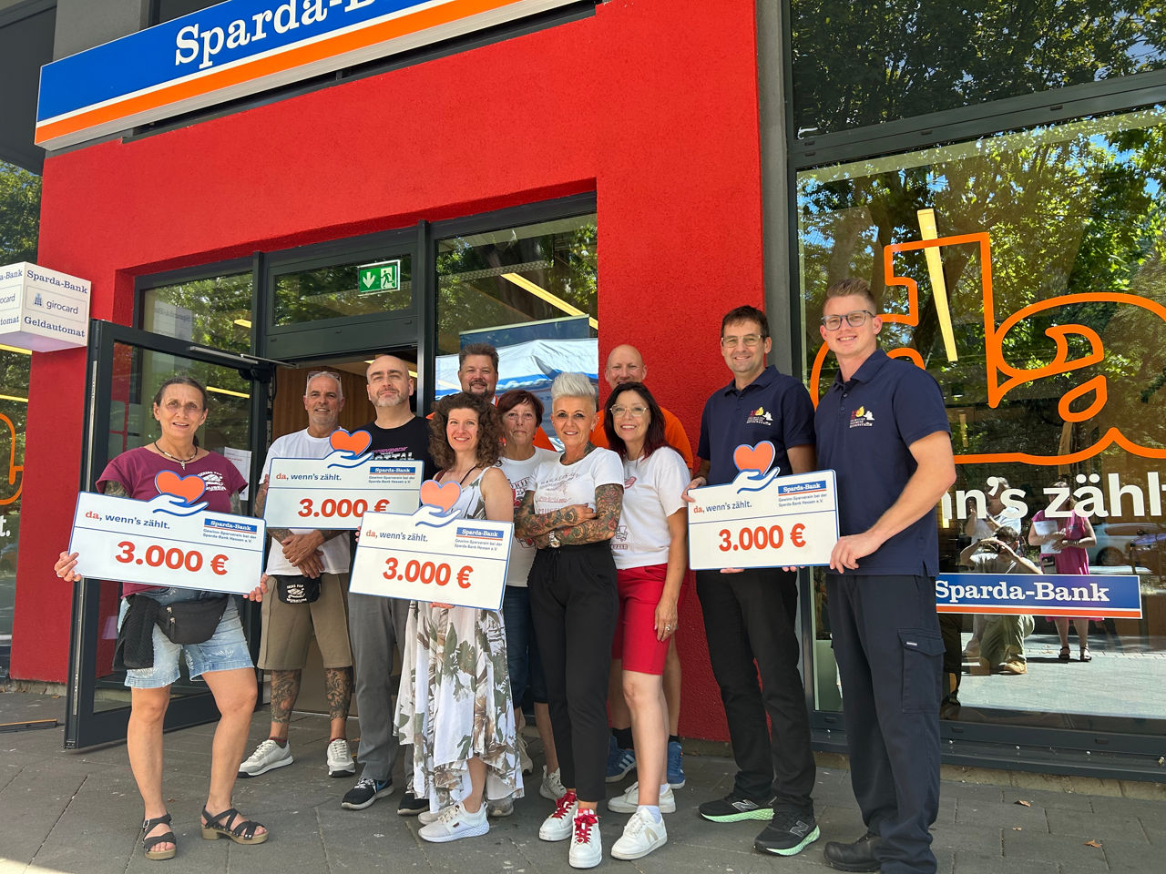 Spendenübergabe anlässlich Jubiläum Offenbach