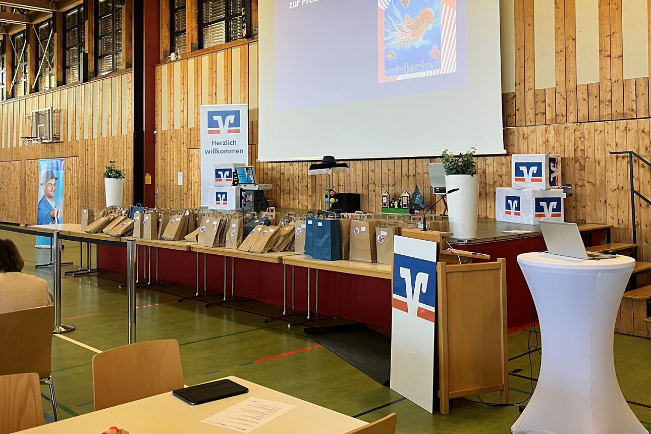 Preisverleihung vom Jugendmalwettbewerb