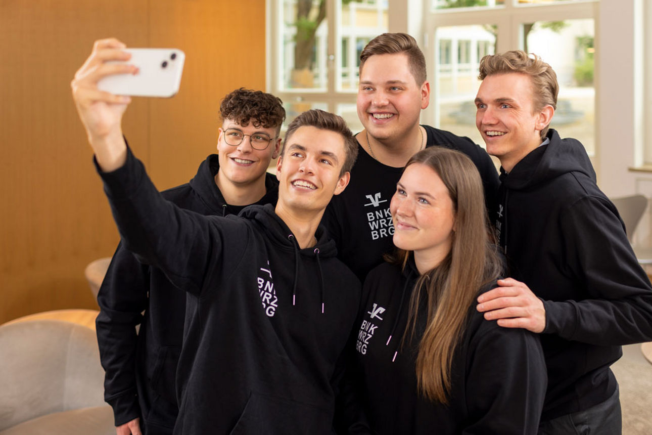 Unsere Junge Leute-Berater machen ein Selfie