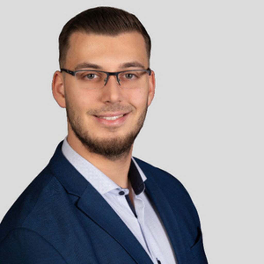 Kundenberater Chris Könißer