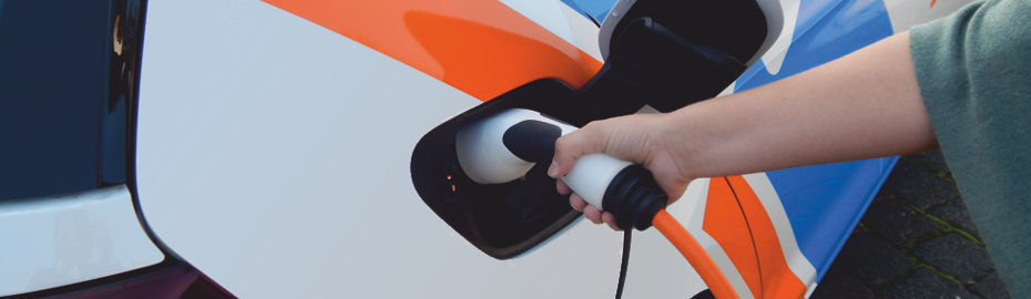 das Auto aufladen