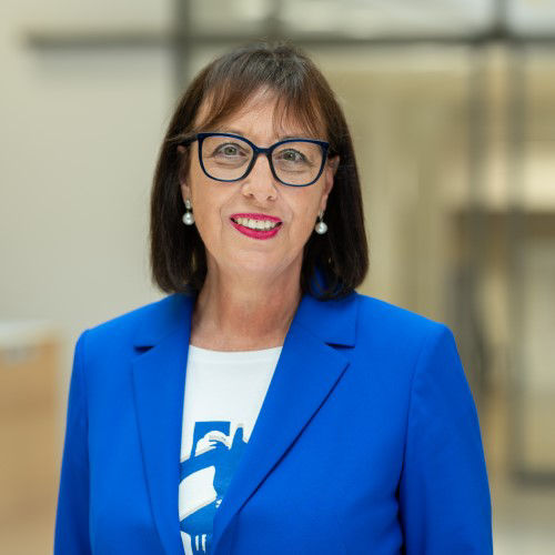 Darstellung unseres Aufsichtsratmitglieds Dipl. Betriebswirtin Karin-Brigitte Göbel
