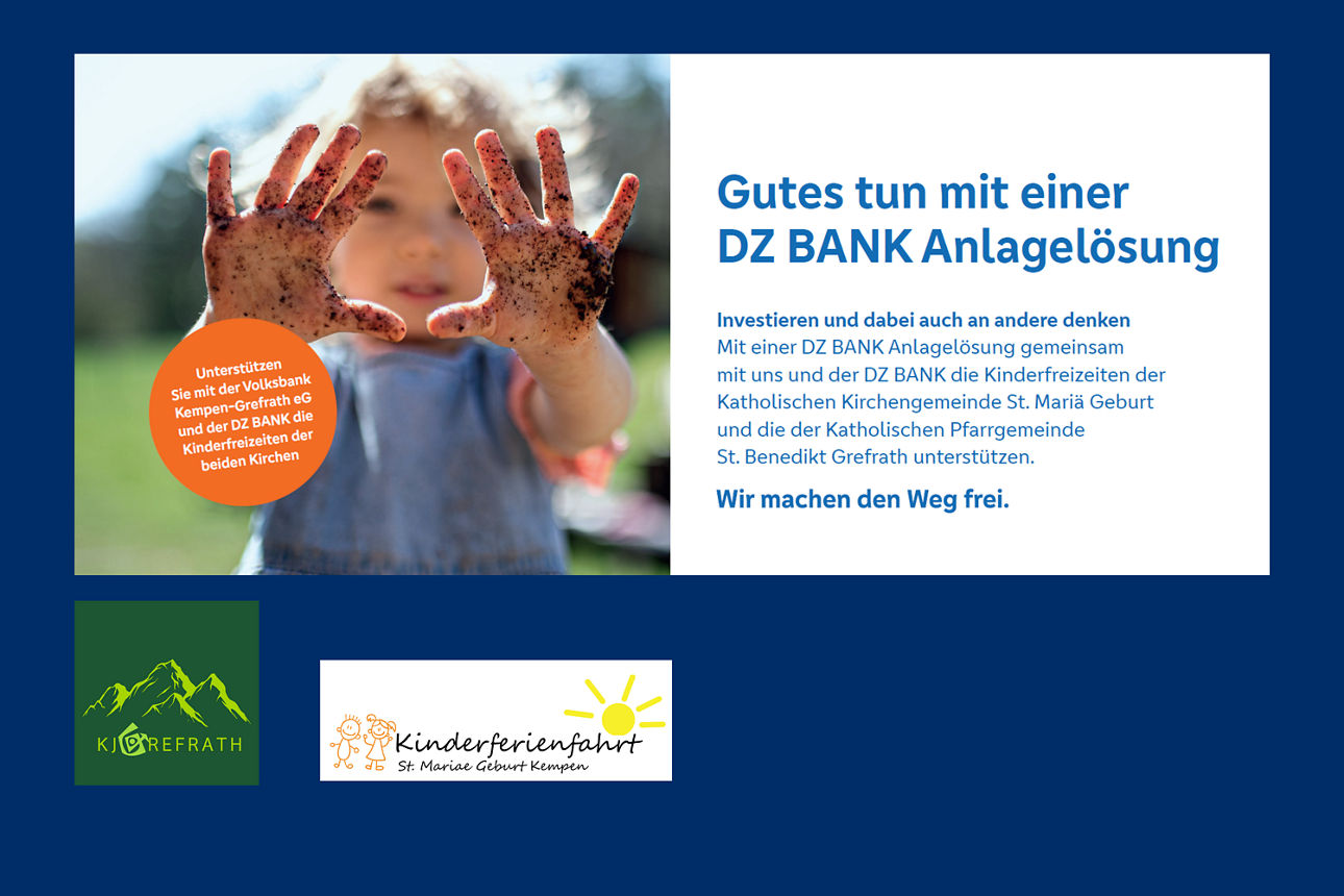 Ein kleines Mädchen mit schmutzigen Fingern. 
