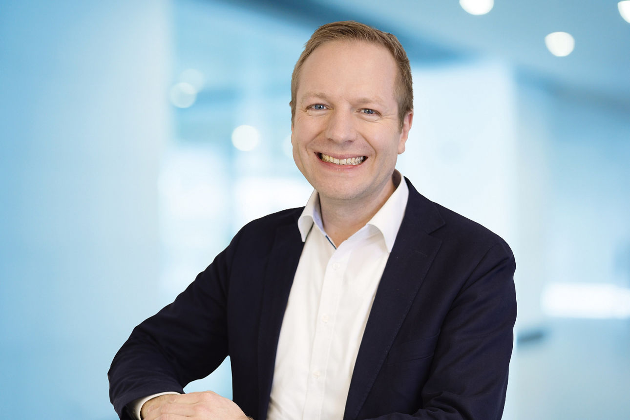 Porträtfoto von Jan Peter Karl