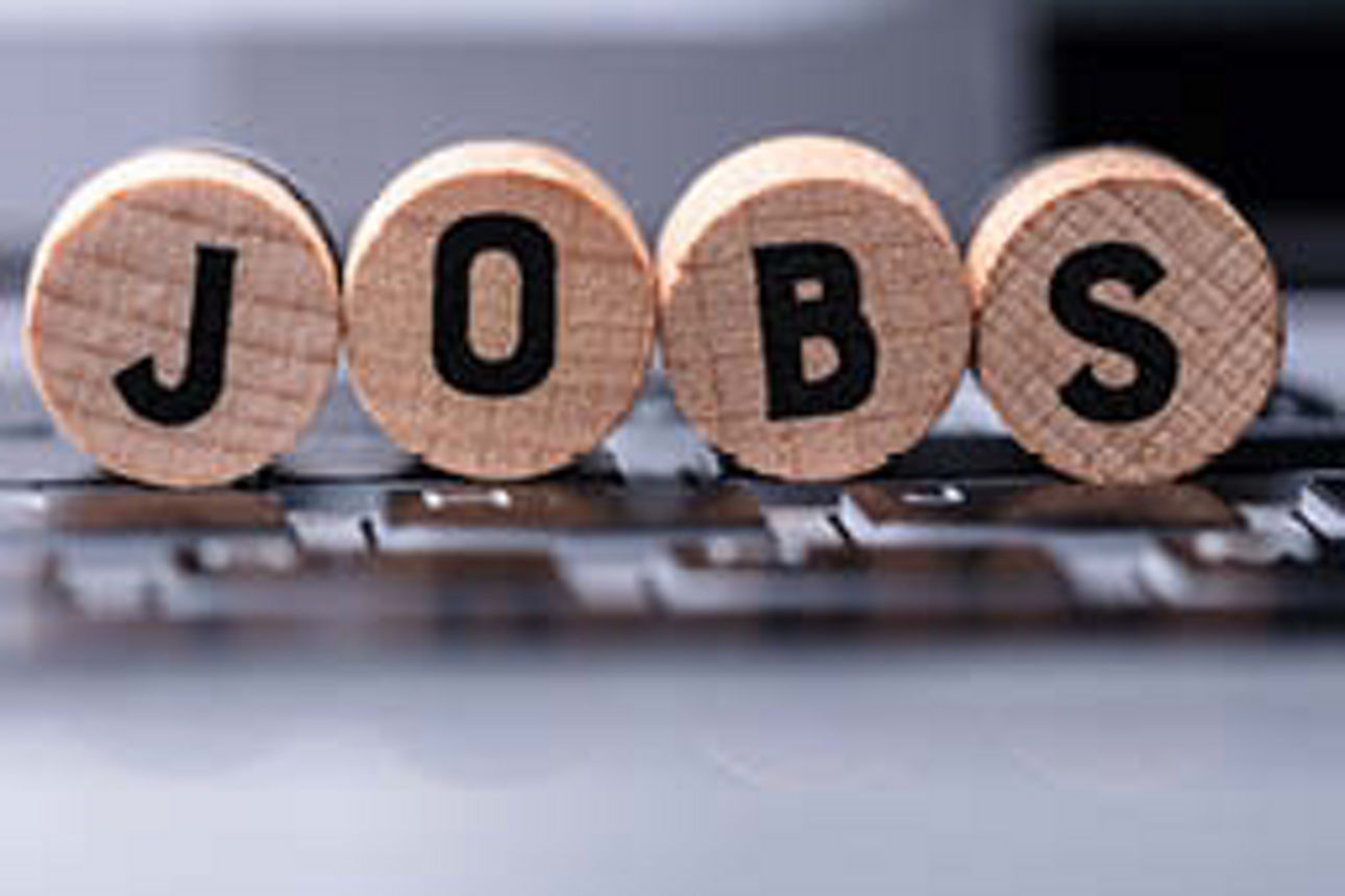 Taschenrechner und ein Aktiensheed