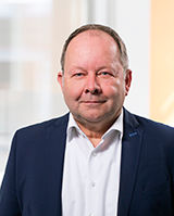 Porträtbild Karsten Dielzer