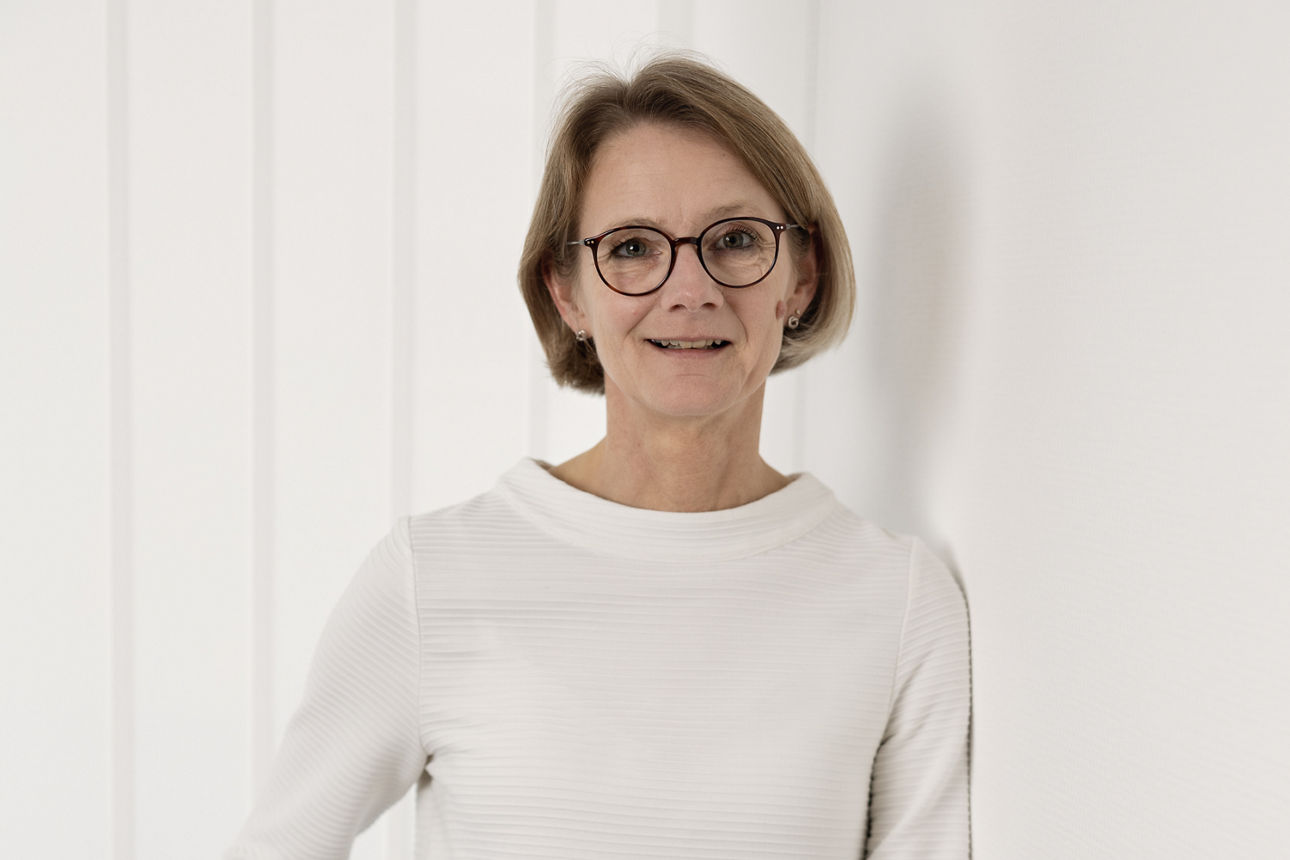 Porträtfoto von Monika Kern