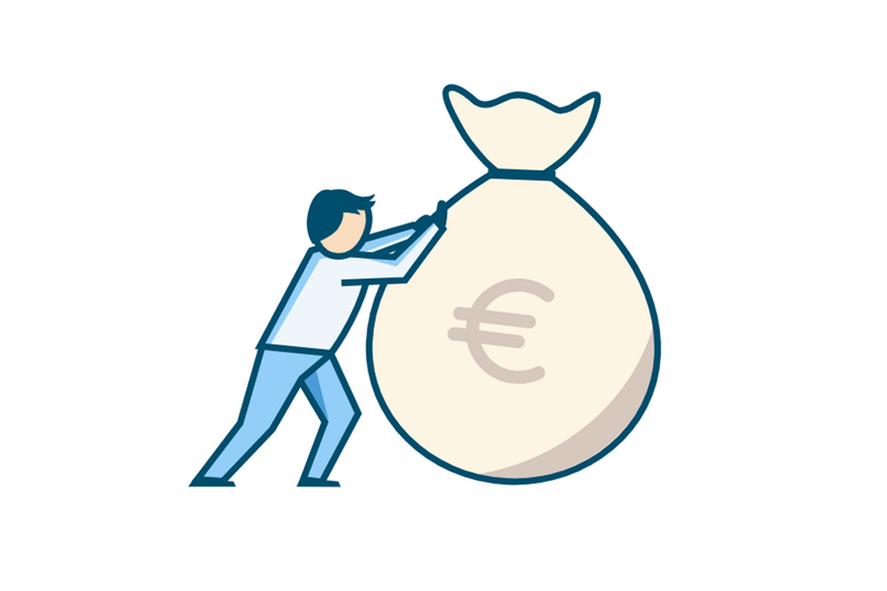 Beraterin erklärt einem Kunden einen Sachverhalt am Laptop.