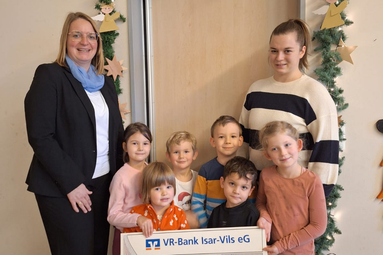 Spendenübergabe an den Kindergarten St. Martin