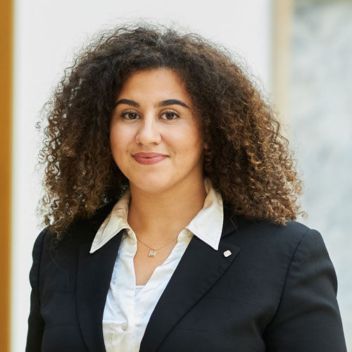 Darstellung unserer Mitarbeitenden Sarah Krebs