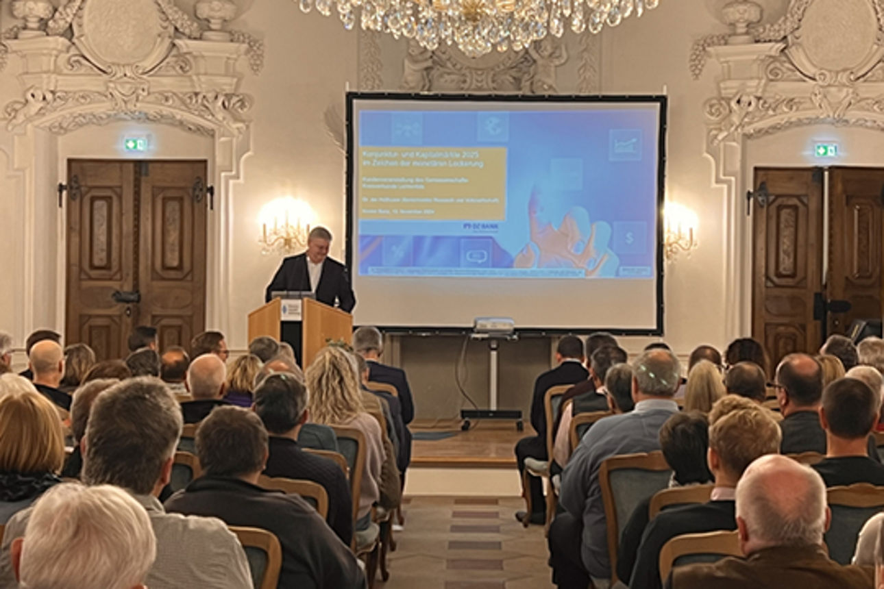 Kundenveranstaltung im Kaisersaal von Kloster Banz mit Dr. Jan Holthusen