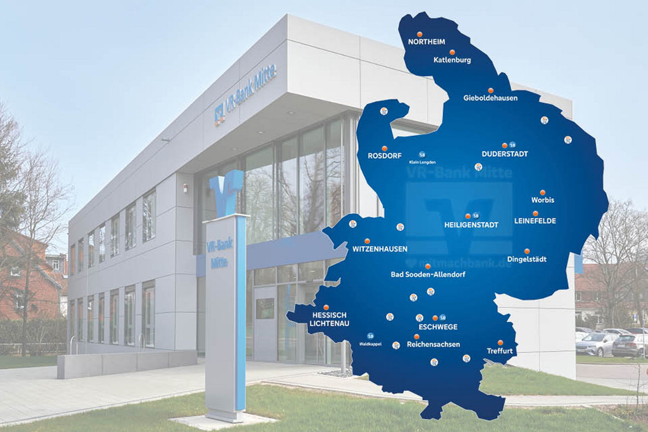 Geschäftsgebiet der VR-Bank Mitte  und dahinter ein Bankgebäude