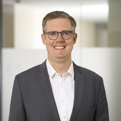 Darstellung unserer Vorstandsassistenz Frank Langenhorst