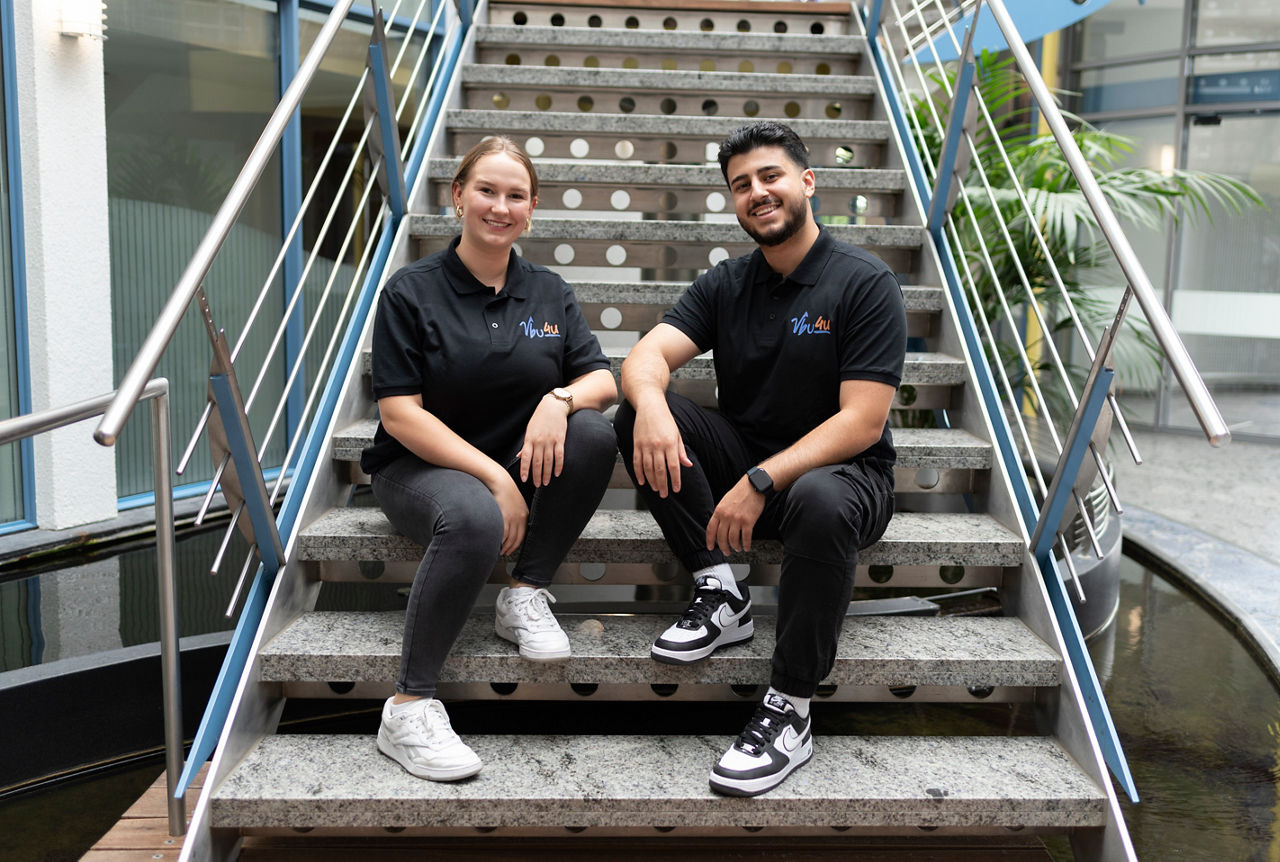 Unsere Zukunftsberater Lara und Birtan