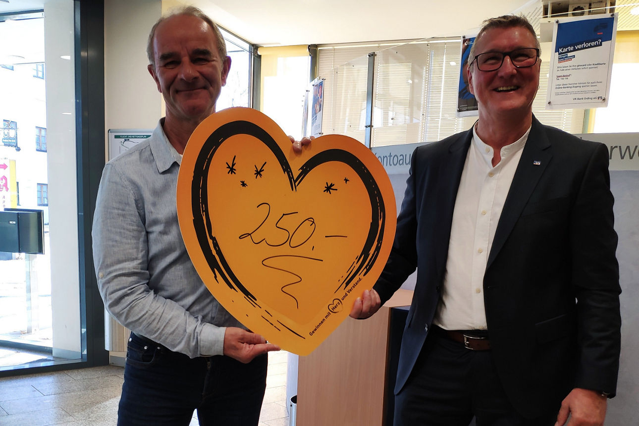 Ralf Lehmann (links) aus Kirchheim bei München mit Berater Alfons Wütz-Hoser