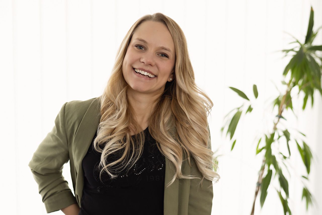 Porträtfoto von Lisa Leninghausen