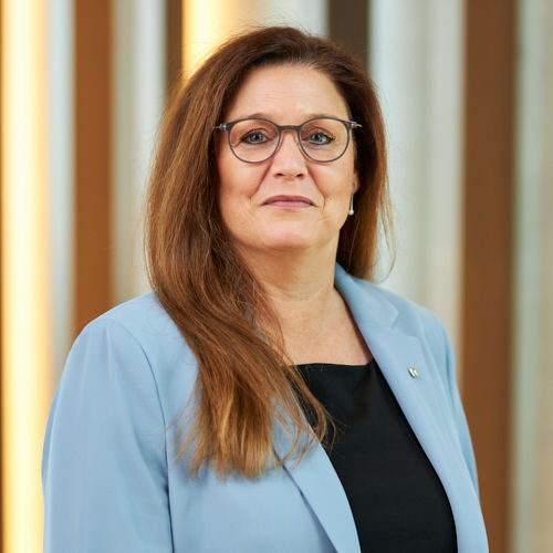 Darstellung unserer Mitarbeitenden Birgit Lentzen-Mörs
