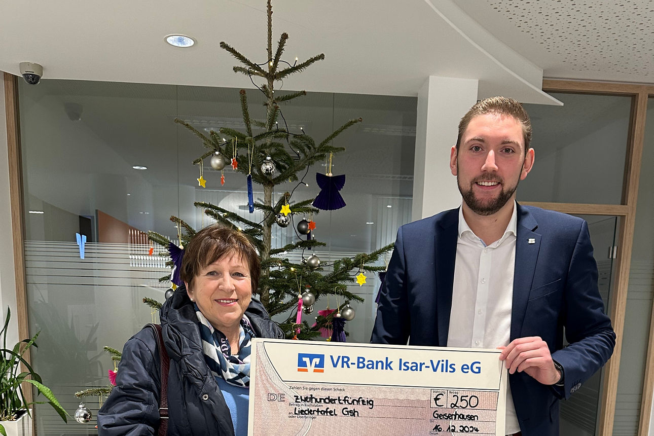 Spendenübergabe an die Liedertafel Geisenhausen