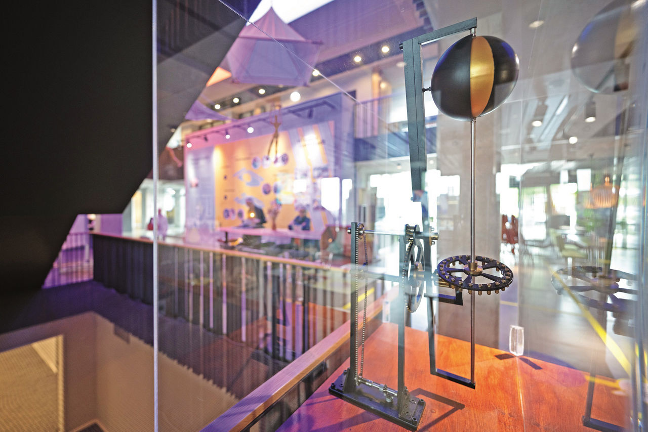 Volksbank-Lobby Ausstellung Kosmos Wissenswerkstadt