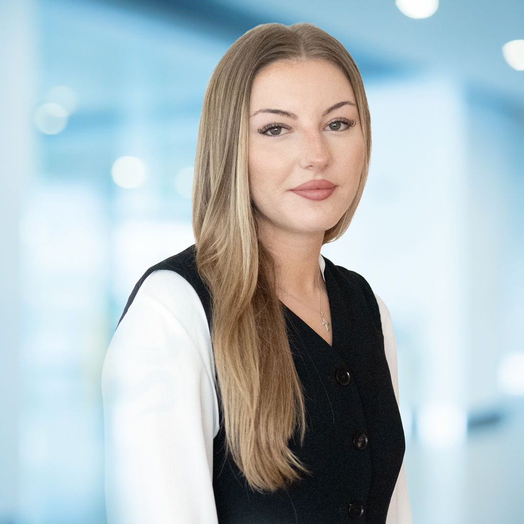 Porträtfoto von Madeleine Losse