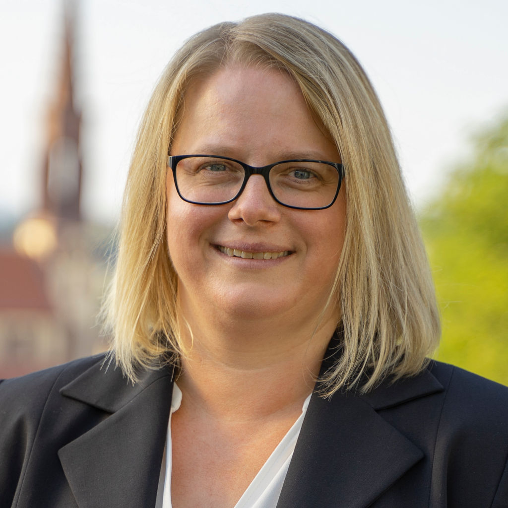 Katrin Lott Mitarbeiterbild