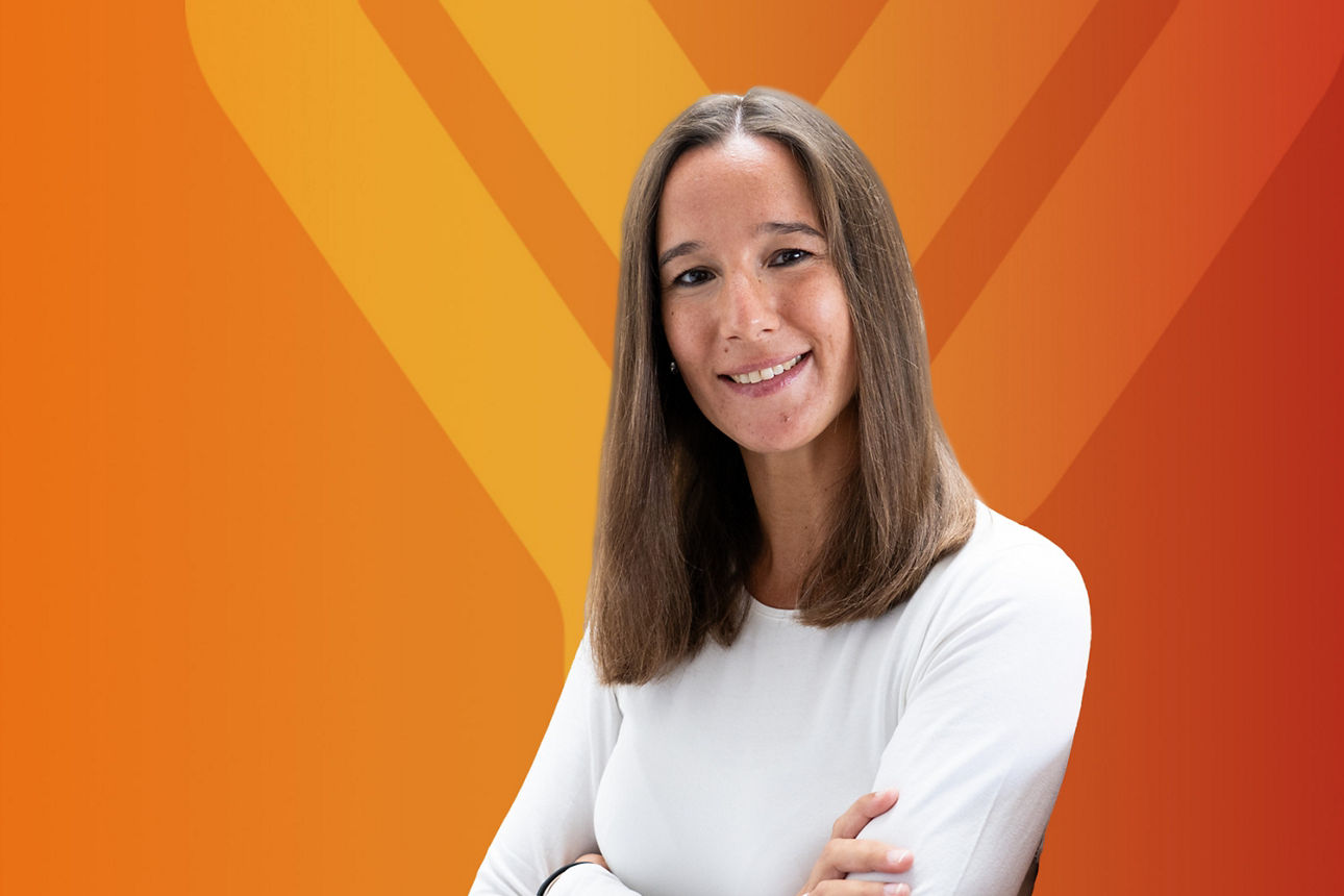 Porträt von Lucia Bleuel - Teamleiterin YoungFinance bei der VR RegionalBank