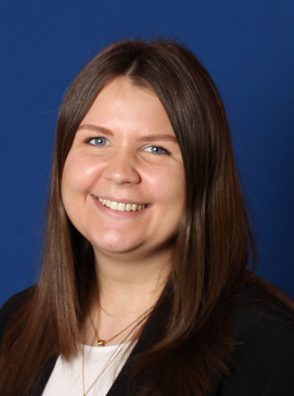 Ansprechpartnerin Ausbildung Frau Jelena Lukic
