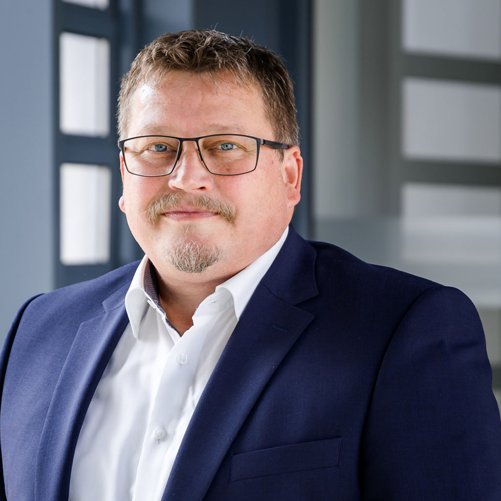 Mitarbeiterbild Bankstellenleitung Manfred Obermaier