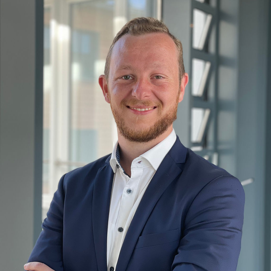 Mitarbeiterbild Anlageberater Matthias Mair
