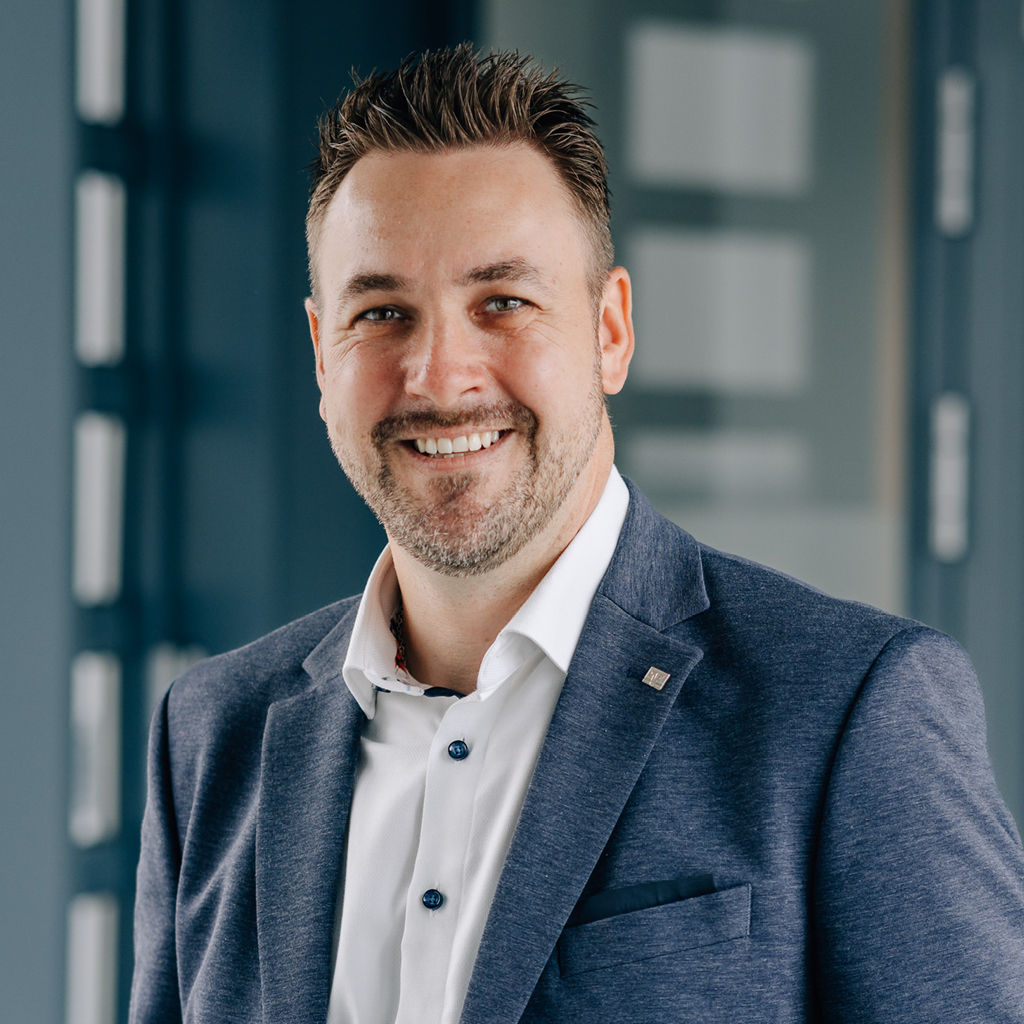 Mitarbeiterbild Leitung Firmenkundenbank, Prokurist Thomas Feckl