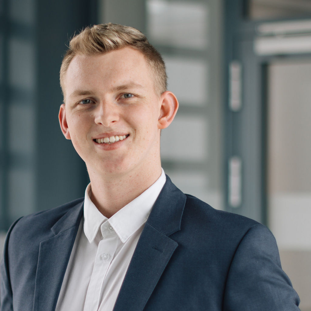 Mitarbeiterbild Zahlungsverkehr Bennett Hörnig