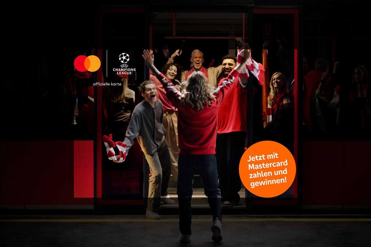 Fußballfans beim Jubel