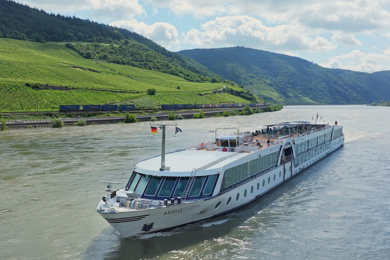 Die Arielle Queen auf der Donau