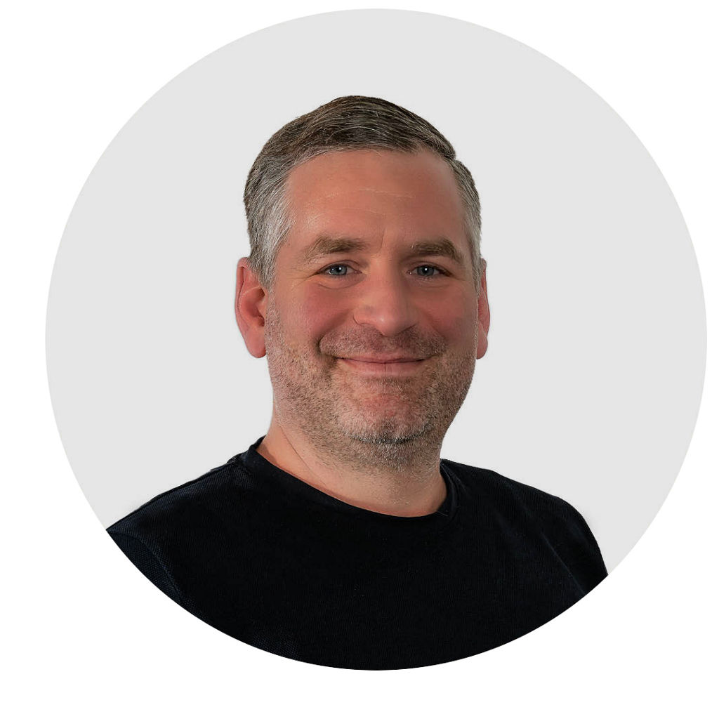 Mann im Casual Business Outfit