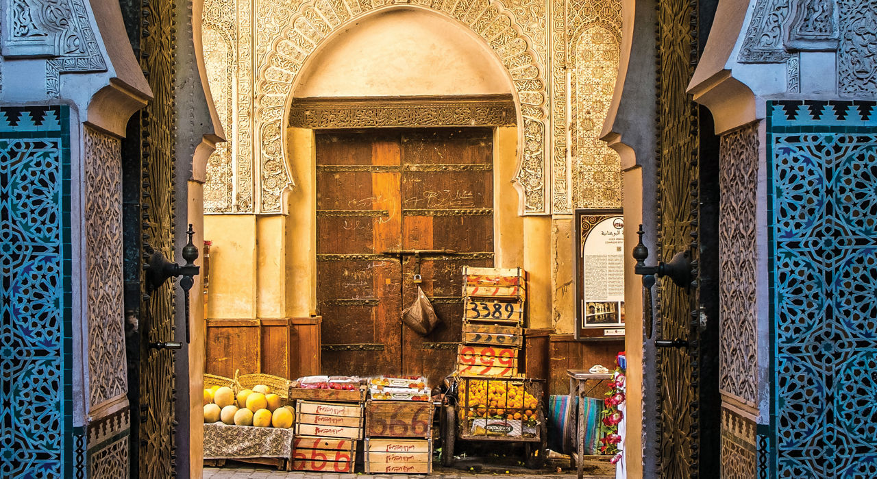 Blick auf ein orientalisches Gebäude