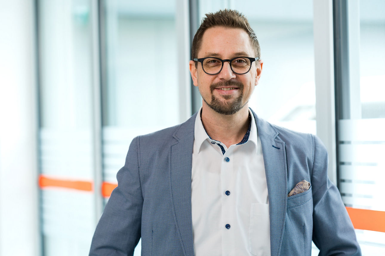 Matthias Geppert, Mitarbeiter der Volksbank Westrhauderfehn