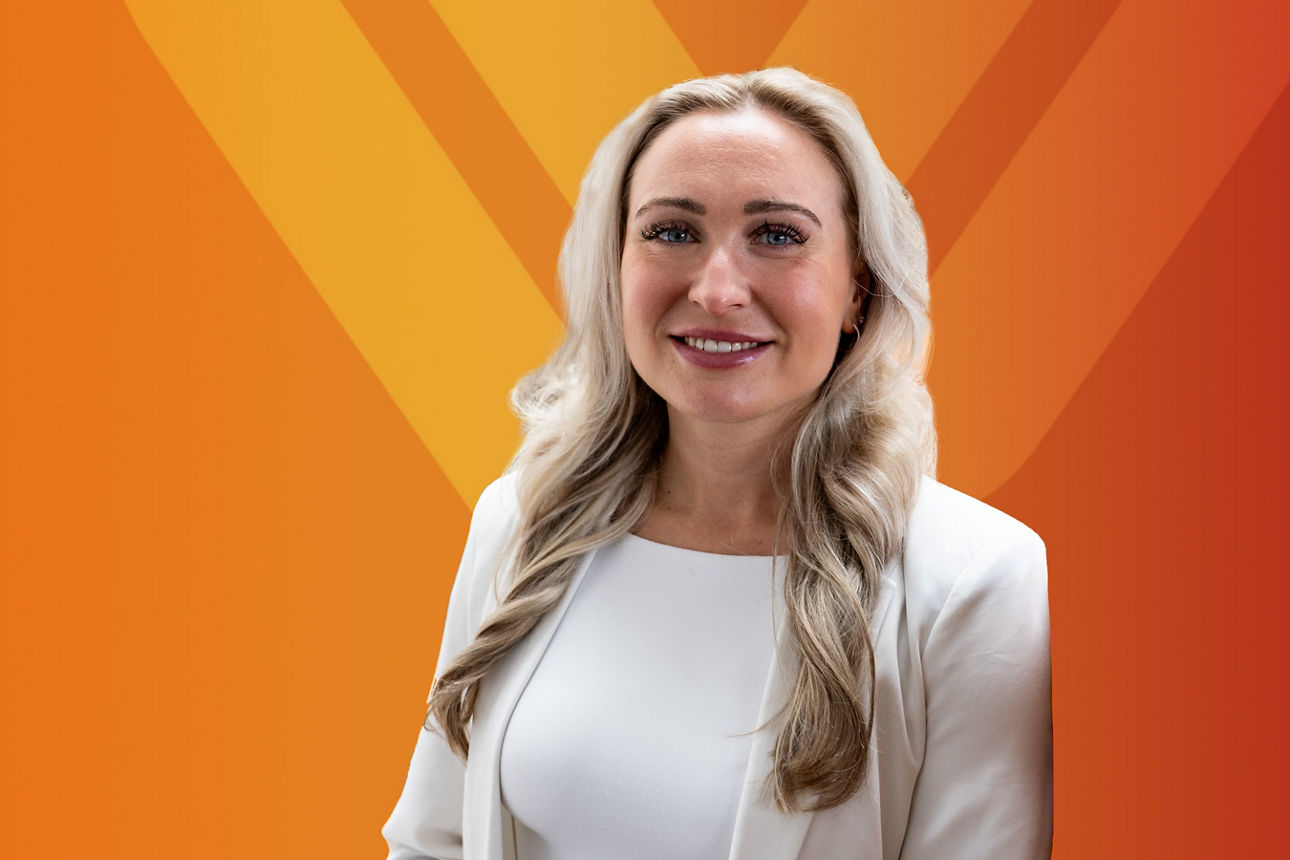 Porträt von Merle Lipski - YoungFinance Beraterin bei der VR RegionalBank