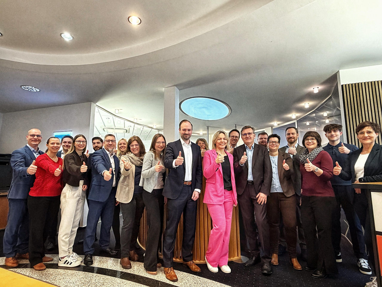 Gruppenbild unserer Mitarbeiter