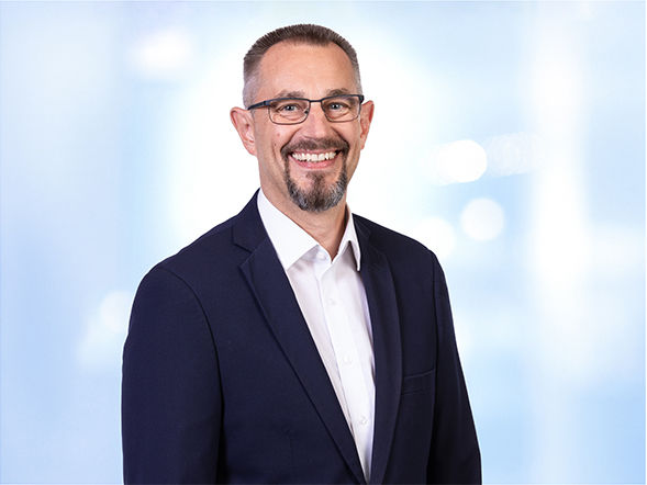 Oliver Neumann