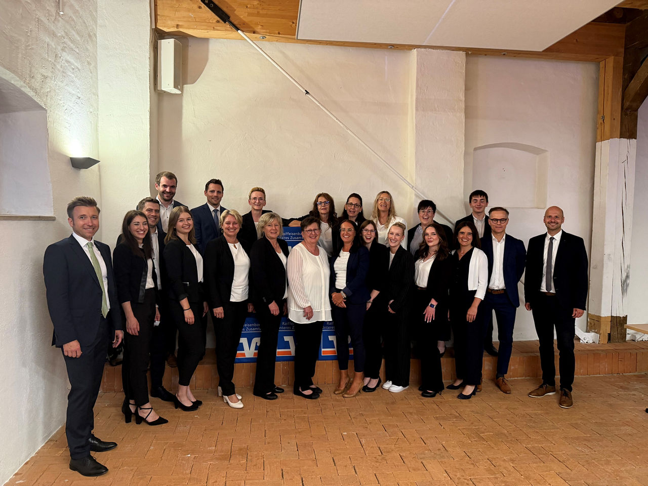 Das Team der Raiffeisenbank Unteres Zusamtal eG sucht Verstärkung