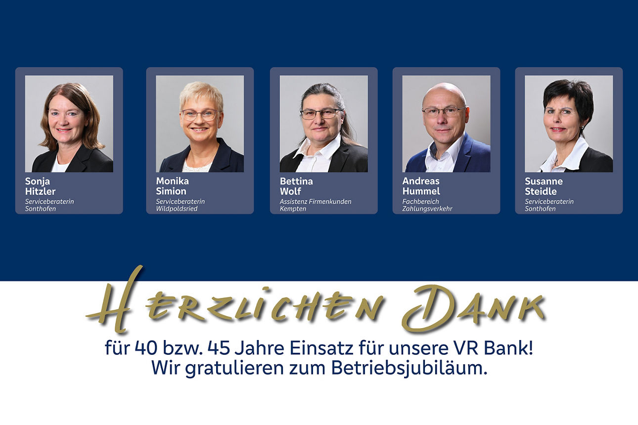 Mitarbeiterjubiläum 2025 - Portraitfotos von 4 Frauen und einem Mann auf blauem Hintergrund mit Beschreibungstext