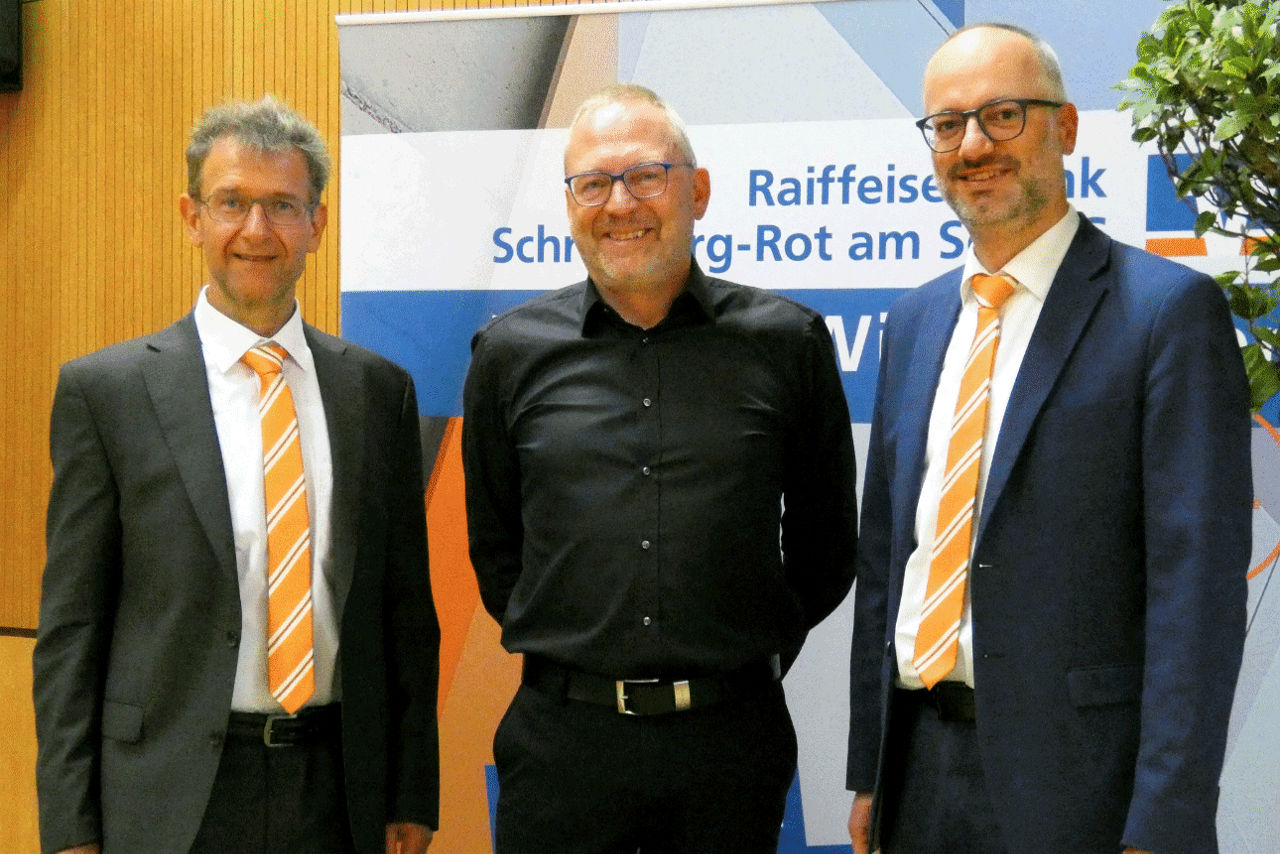 Vorständ Winfried Stahl, Gastredner Prof. Bernd Nolte, Vorstand Winfried Stahl nach dem Vortrag