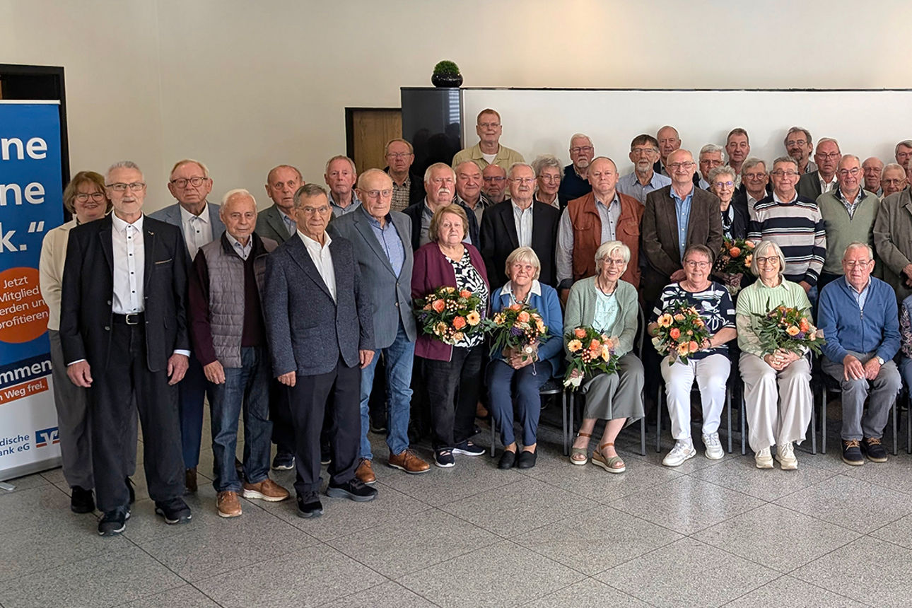Unser Mitglieder bei der 50-jährigen Mitgliederehrung im Saal Kamp