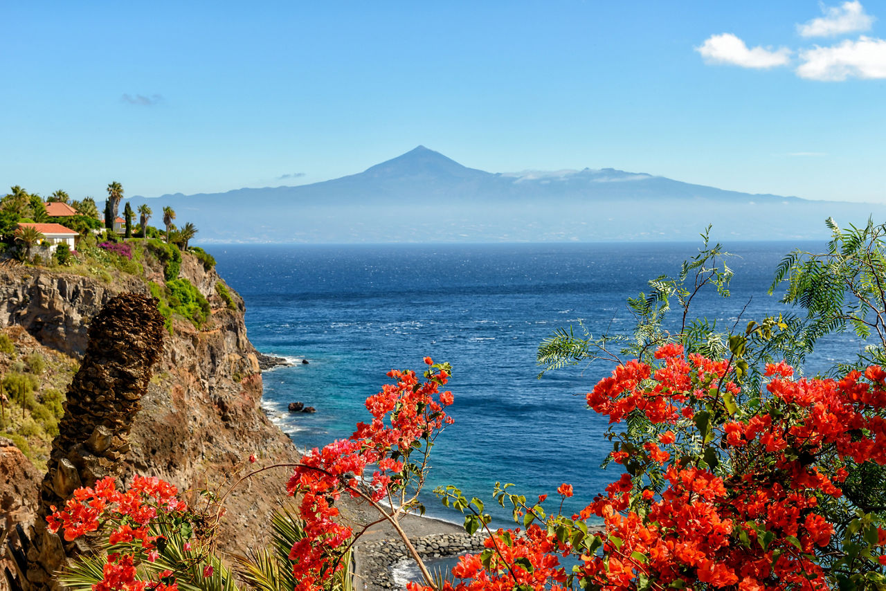 Teneriffa Blick auf Meer und Berge