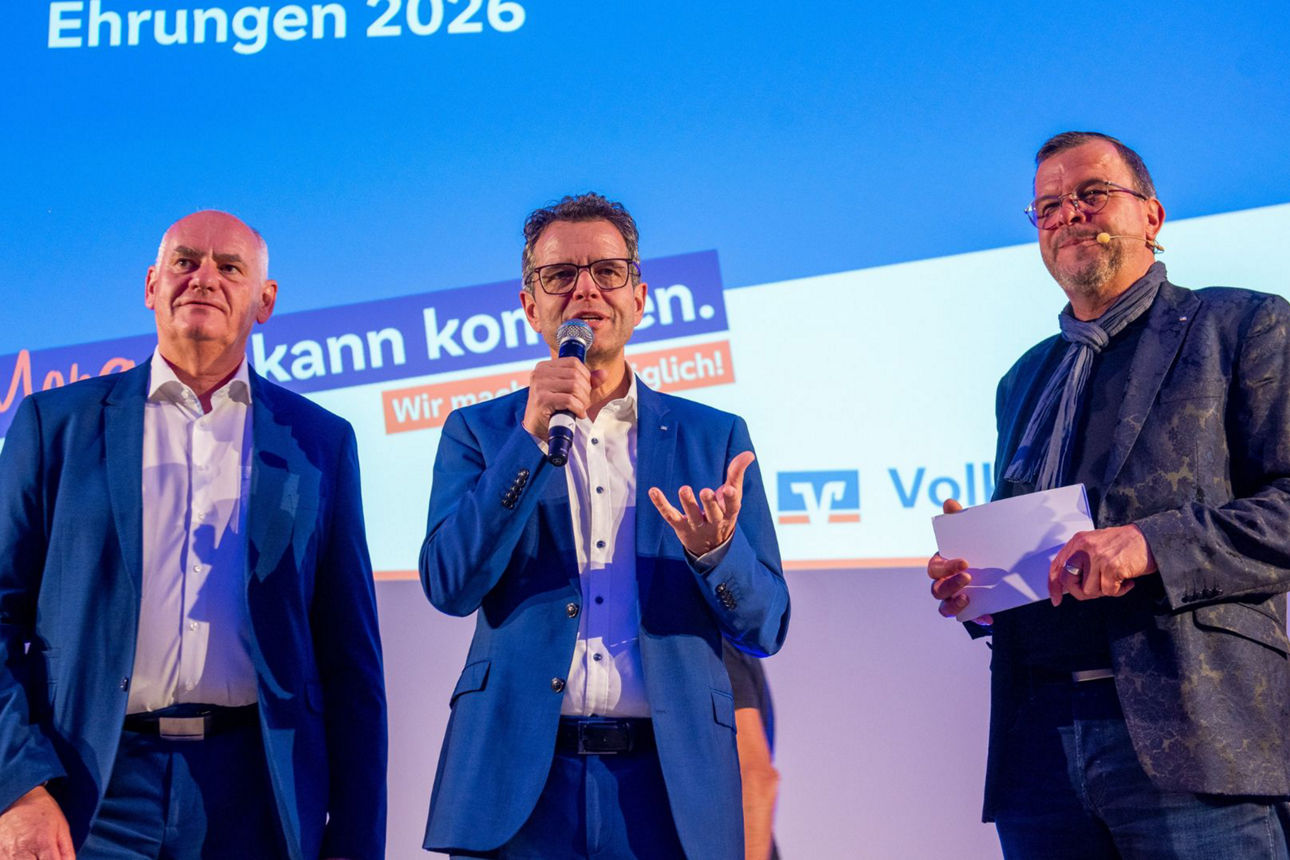 Auf dem Bild sind Reiner Richter, Peter Rottenecker und Markus Knoll zu sehen