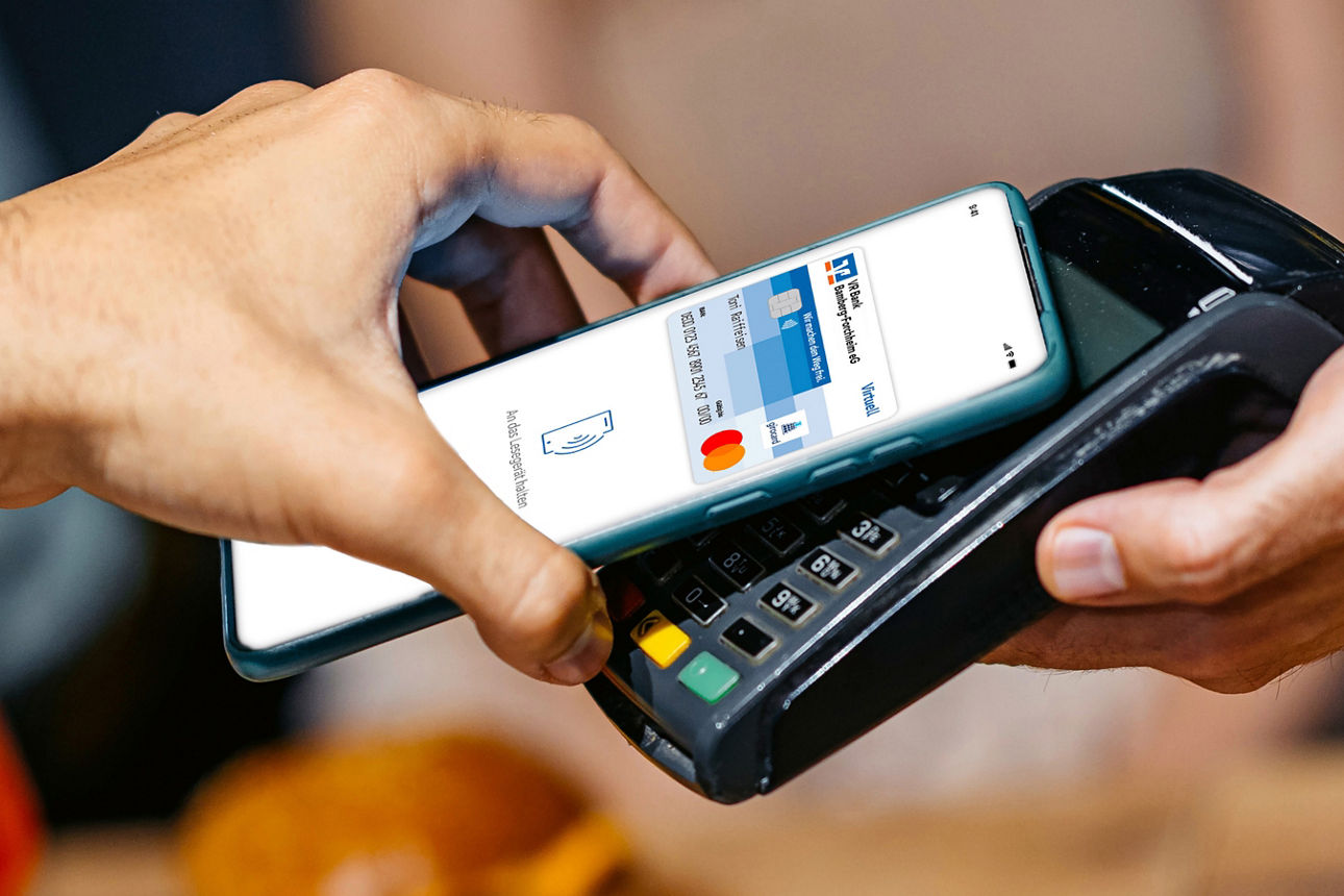 Mobiler Bezahlvorgang mit dem Smartphone