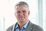 Mark Möbius