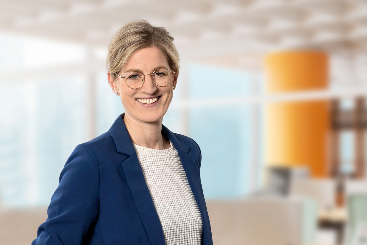 Unser Foto zeigt Privatkundenberaterin Julia Hinrichs