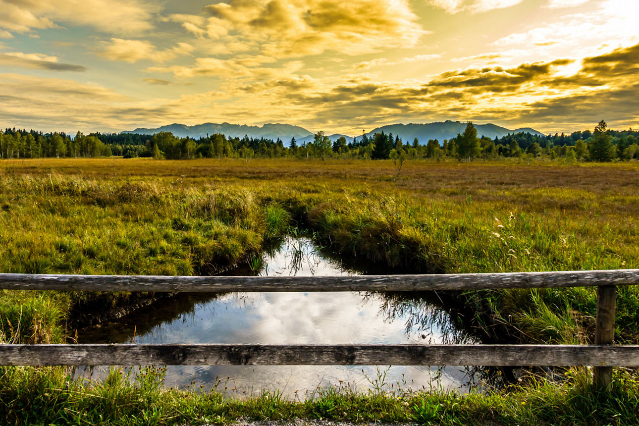 Opener_3000x2000px - Landschaft-Ergertshausen-PupplingerAu-Sonnenuntergang1