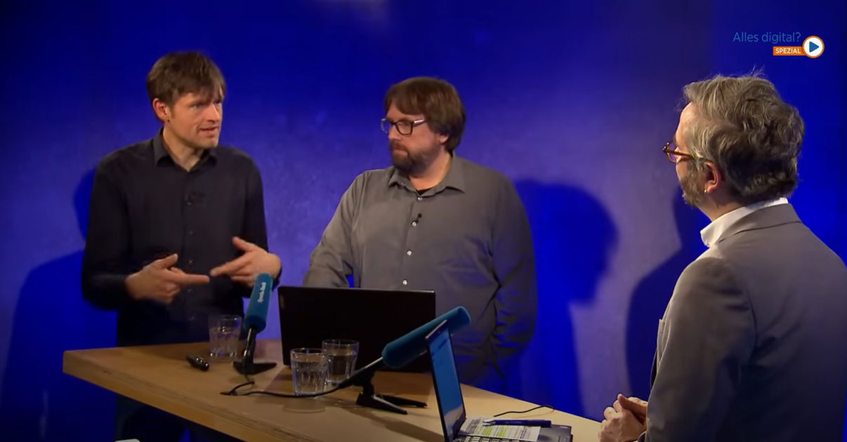 Moritz Becker und Ralf Willius von Smiley e. V. während ihres Vortrages.